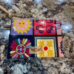 Consuela small wallet